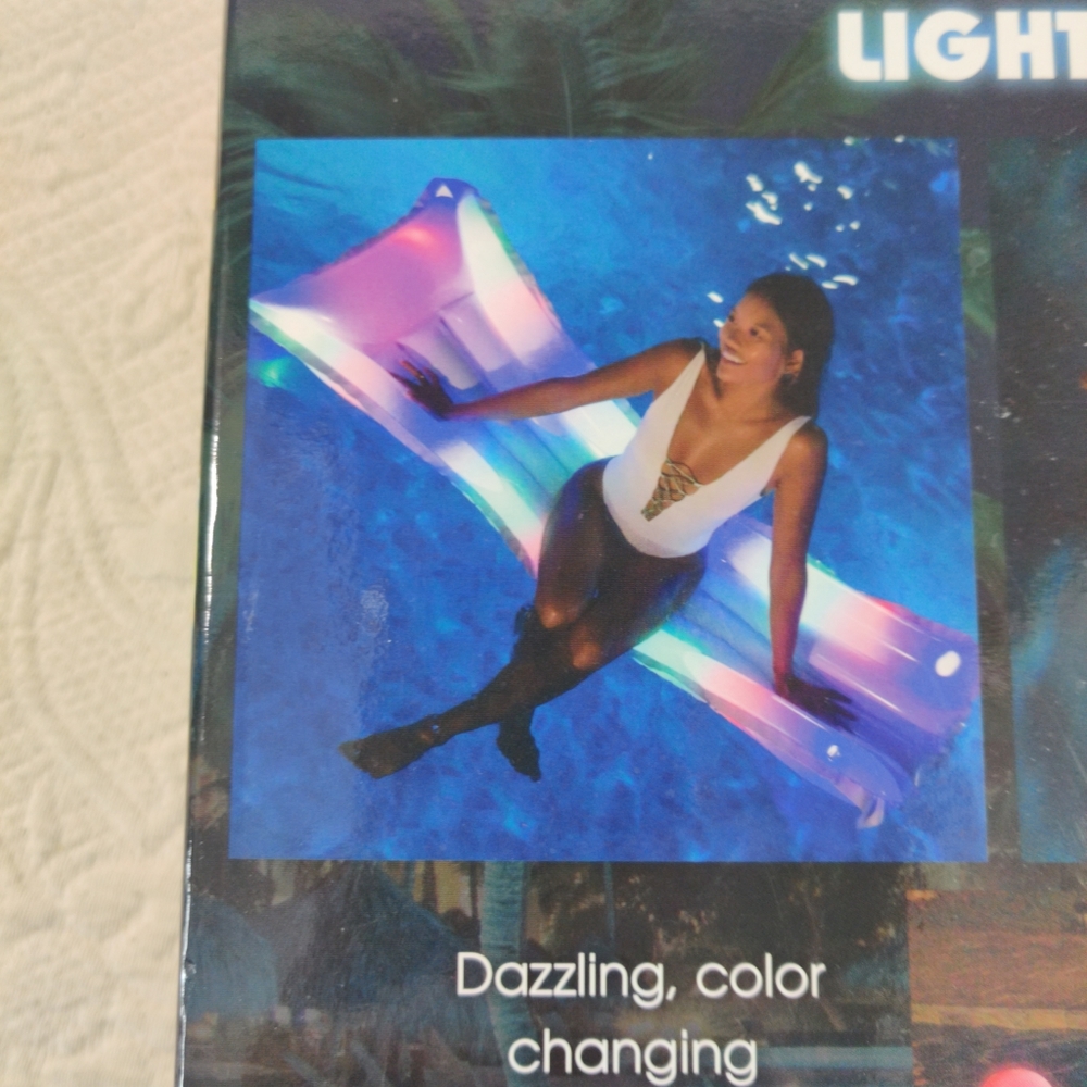 Pool Candy Illuminated LED Pillow Pool Raft, New In Box, 73 In Ages 6+ - Picture 2 of 9